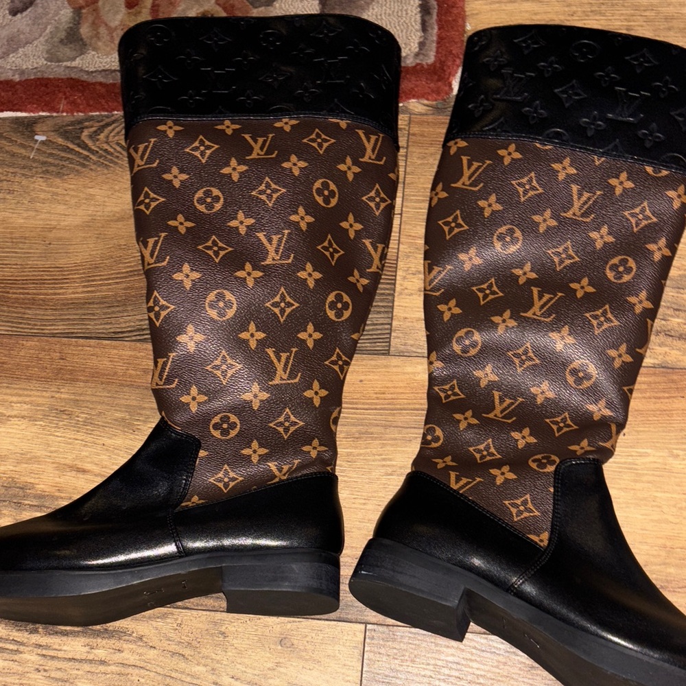 Louis Vuitton Black and Brown Ankle Boots